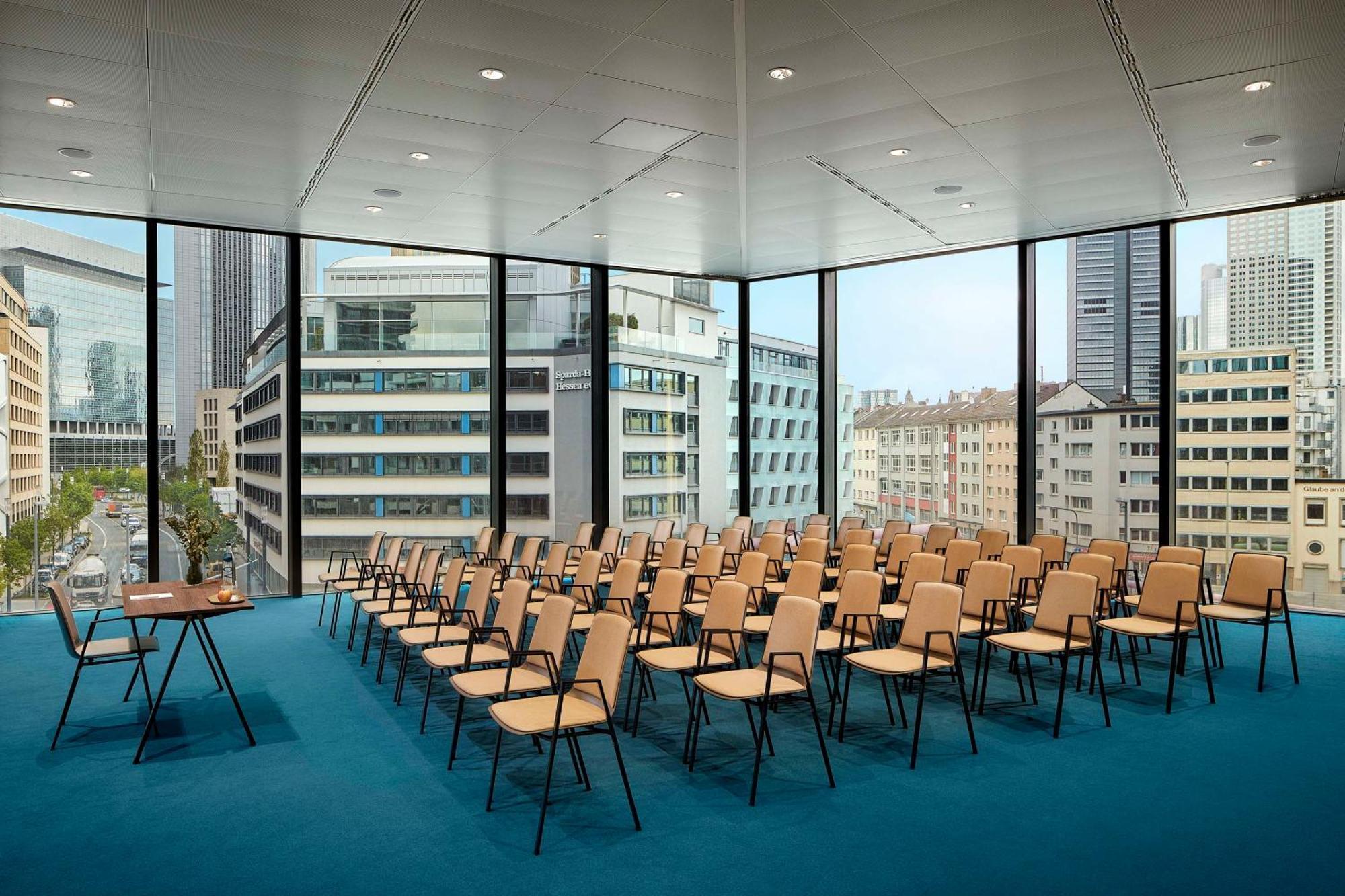 Nh Collection Frankfurt Spin Tower Hotel Frankfurt am Main ภายนอก รูปภาพ