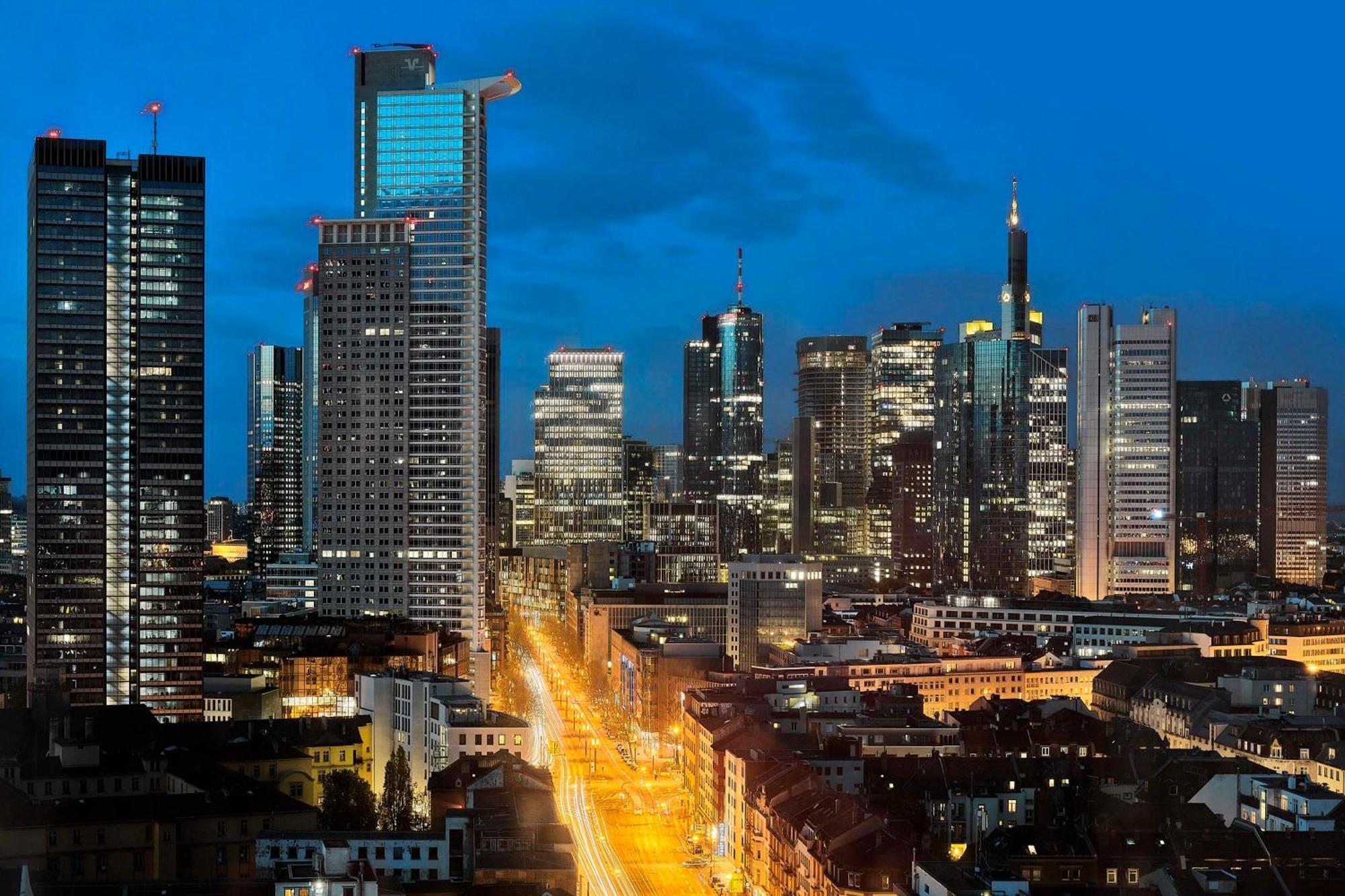 Nh Collection Frankfurt Spin Tower Hotel Frankfurt am Main ภายนอก รูปภาพ